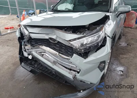 2019 Toyota Rav4 Xle Premium z USA, uszkodzony, nr VIN 2T3A1RFV9KC056320